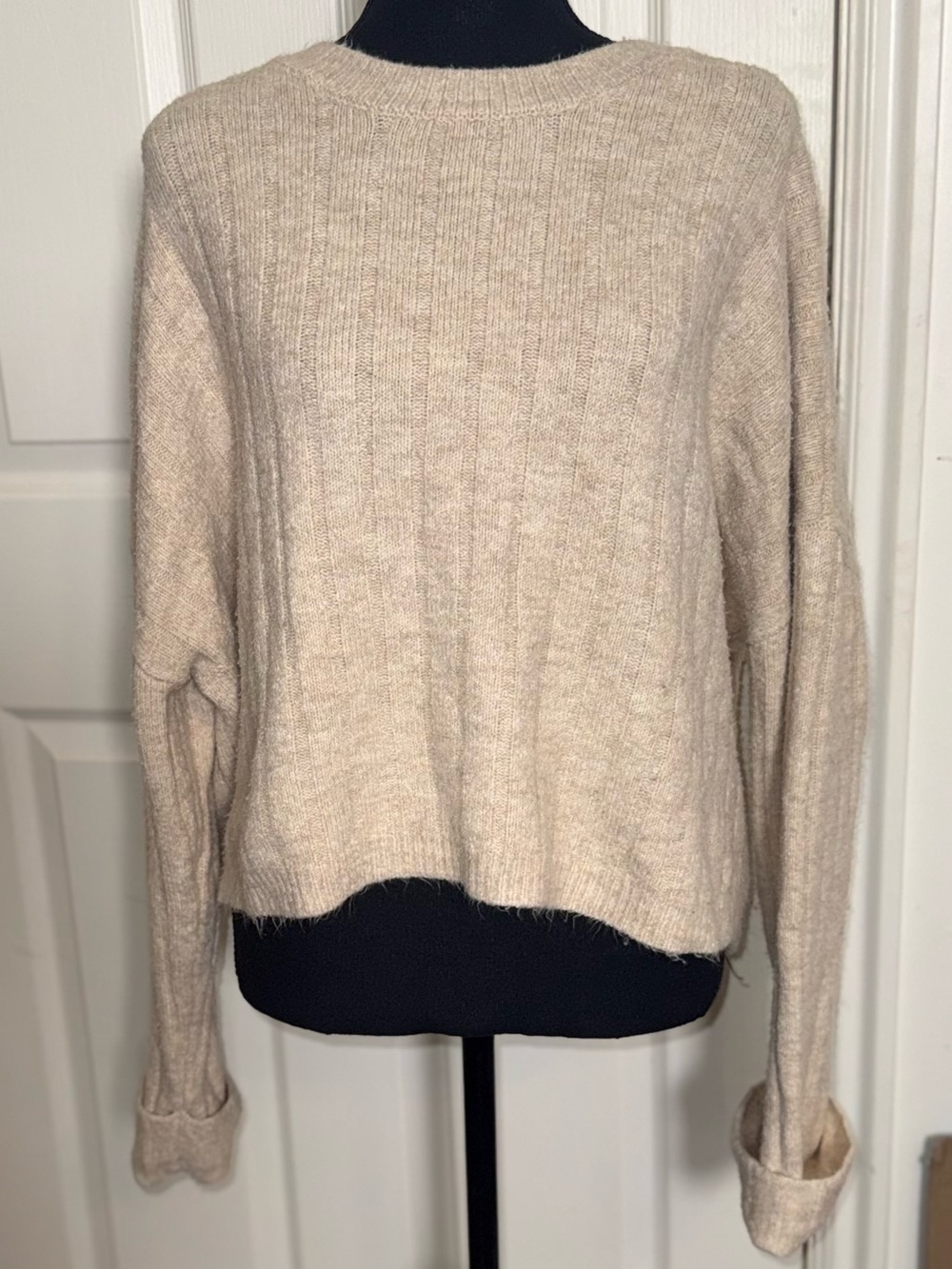 Sincerely Jules Oatmeal Beige Chunky Cropped Cable Knit Sweater XL